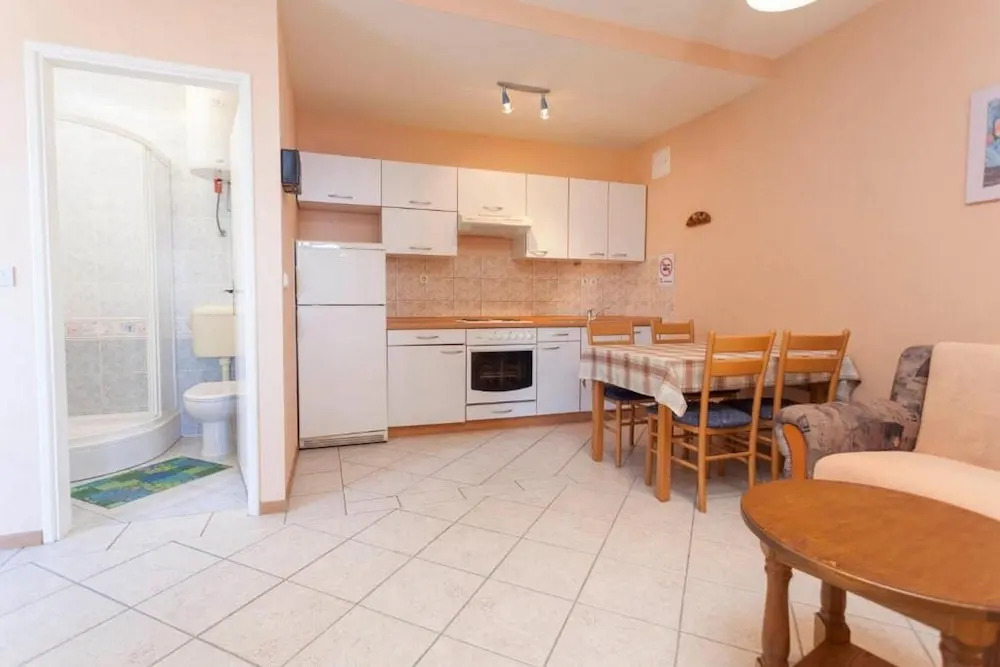 Summerheaven Apartments