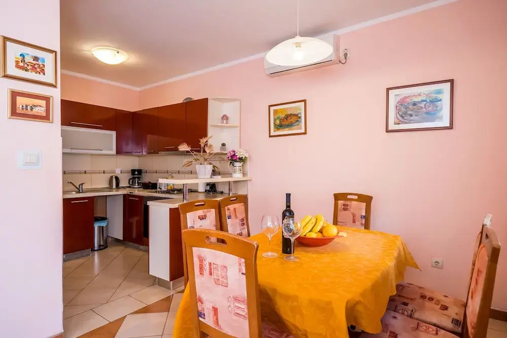 Apartment Jelena