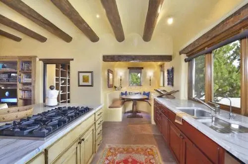 Ponderosa Estate