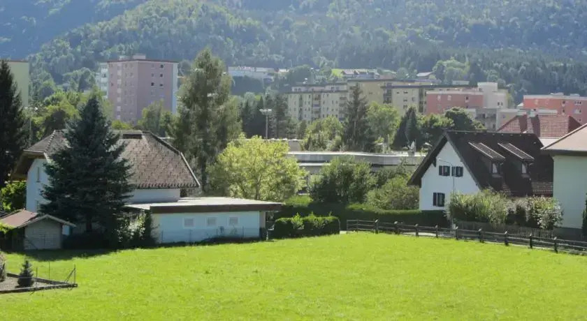 Warmbad Apartments
