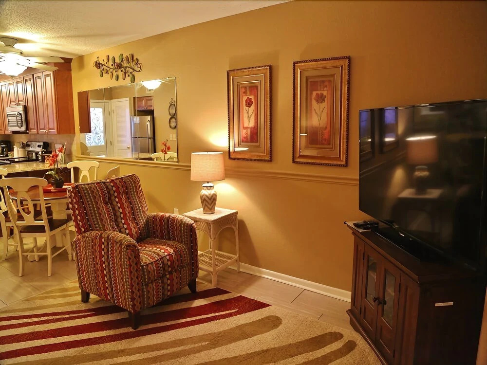 Harbor House B20 2 Bedrooms 2 Bathrooms Condo