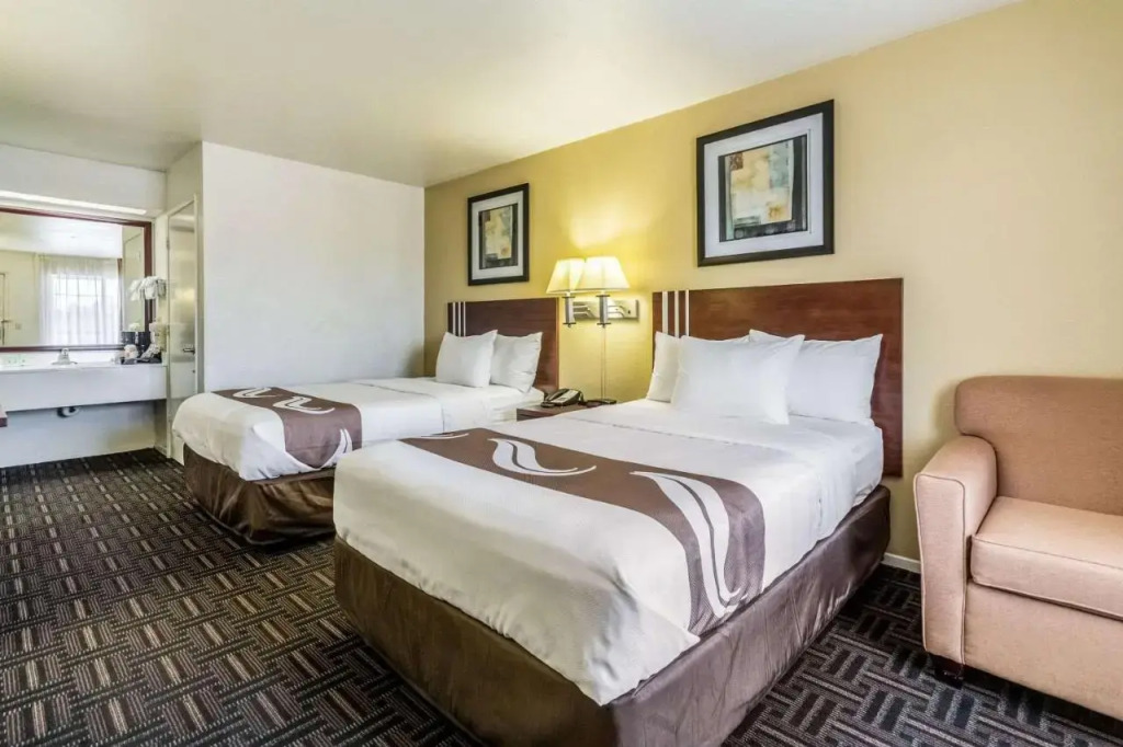 Super 8 Motel - Fresno/North CA