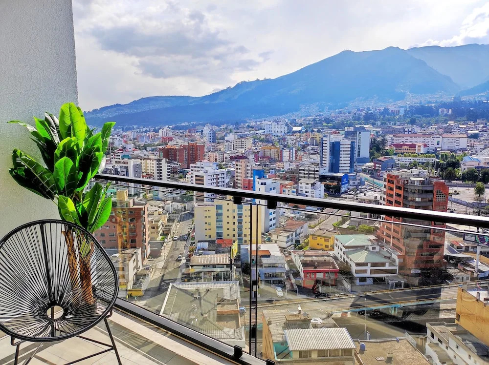 Luxury Carolina Quito Coliving Ecuador