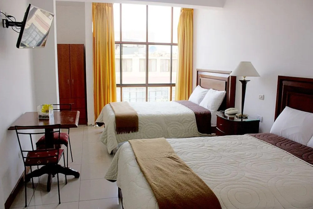 MC Hotel Ica