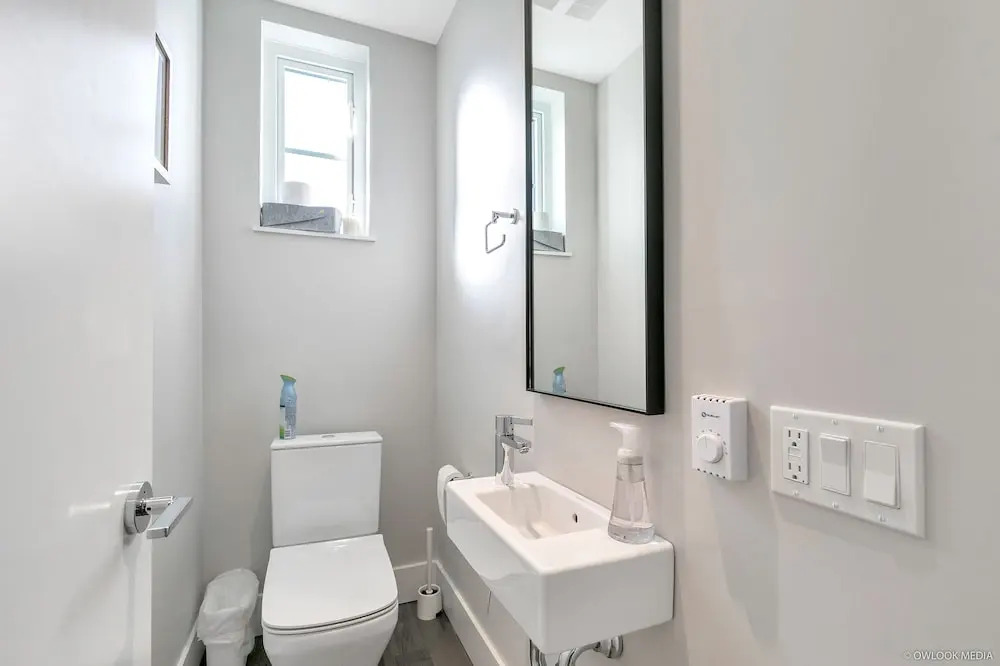 Modern Townhouse at Marine by Elevate Rooms