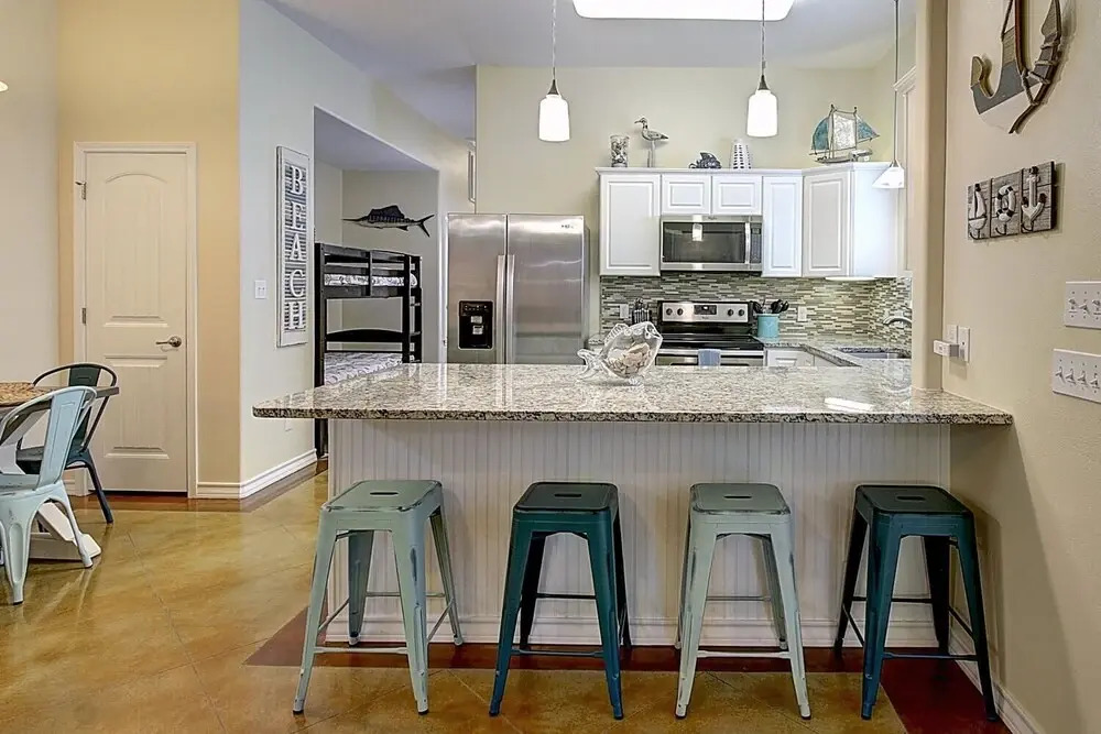 Blue Pelican 3 Bedroom Townhouse by Redawning