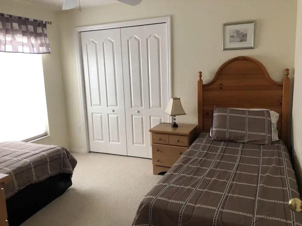 Lovely 4 Bed Home with Private Pool in Disney Area TR215MD