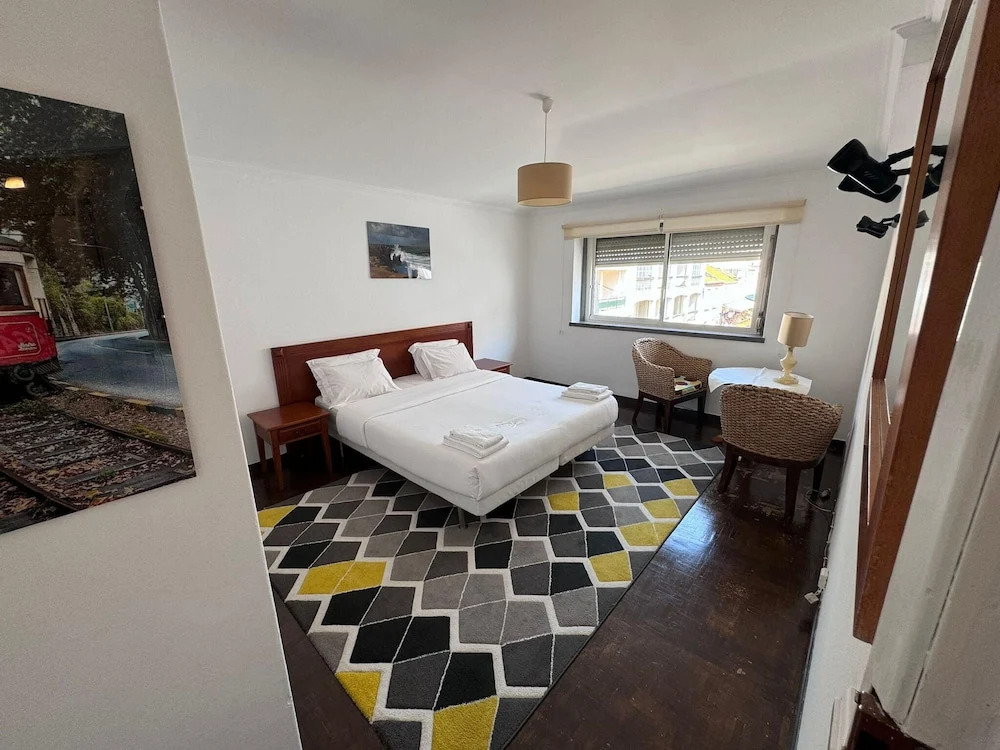 The Pearl - Cascais Guest House - City & Beach