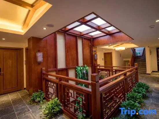 Xipan Daughter's Home Inn (Zhangjiajie Eternal Love Store)