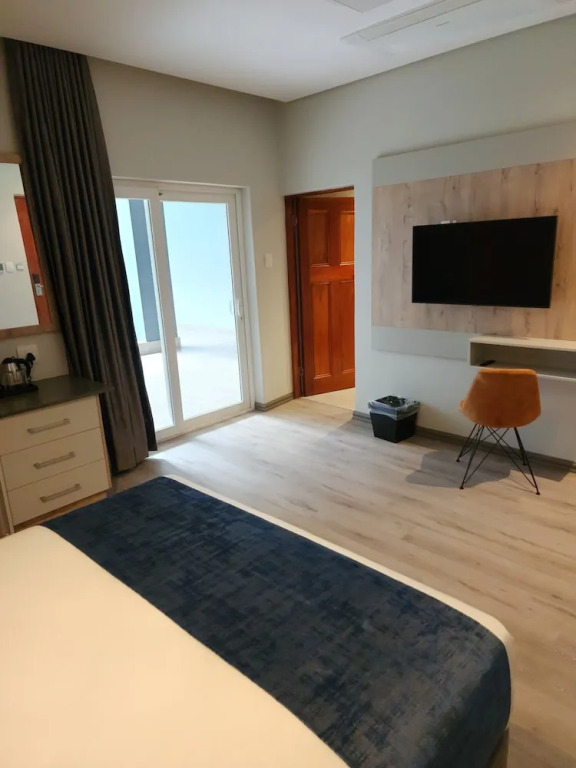 12 Oceans Hotel and Conference Centre