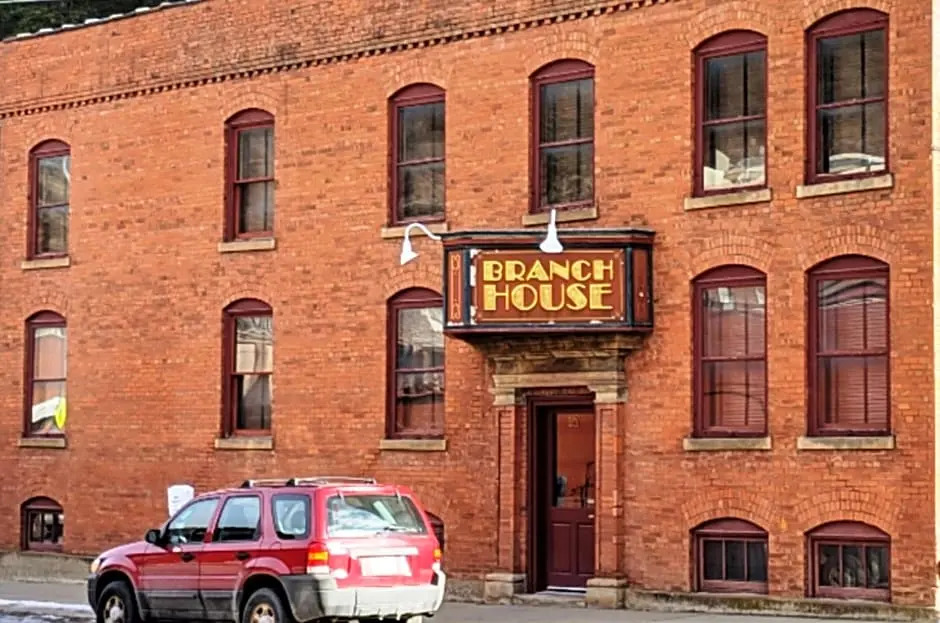 The Branch House & Suites By Gold Dust