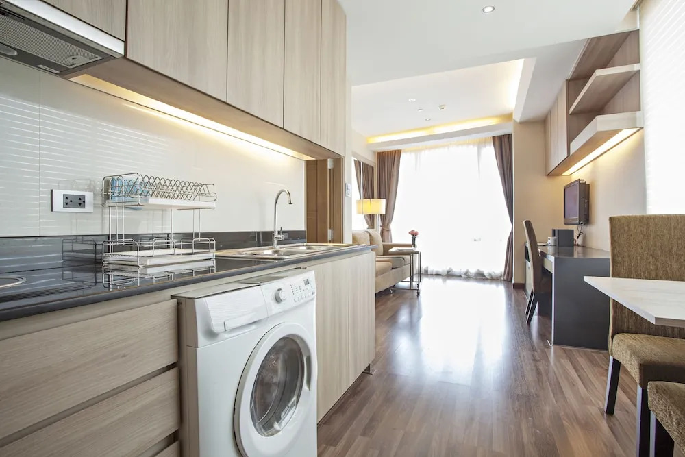 V Residence Serviced Apartment