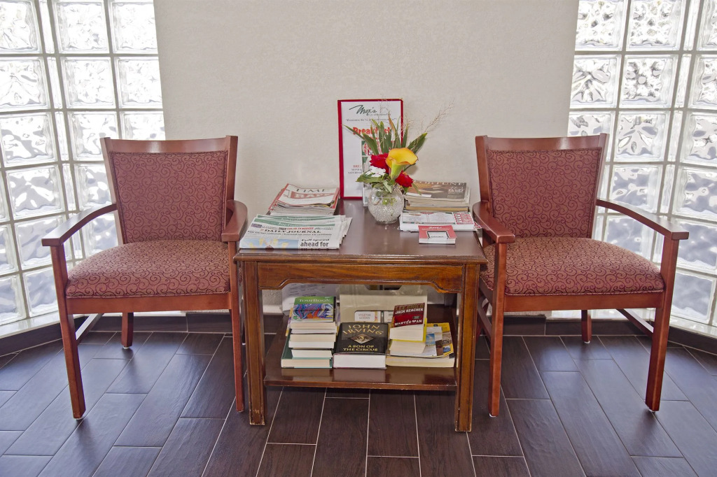 Redwood Creek Inn