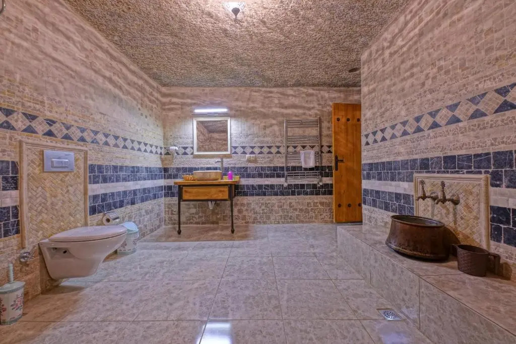 Angel Cave Suite