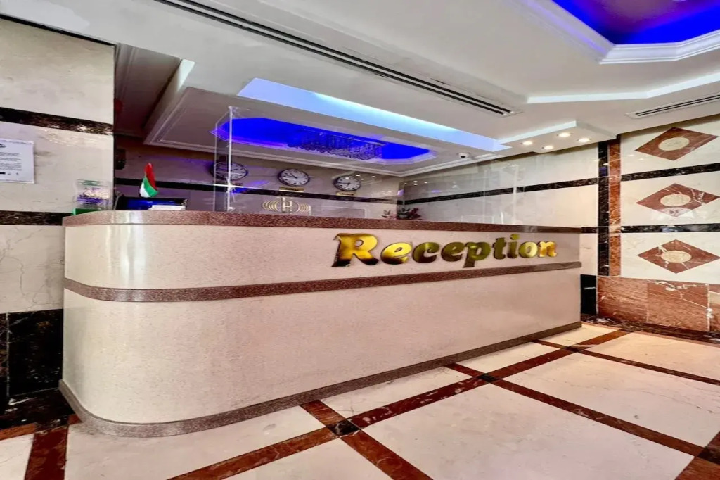 Dream Palace Hotel