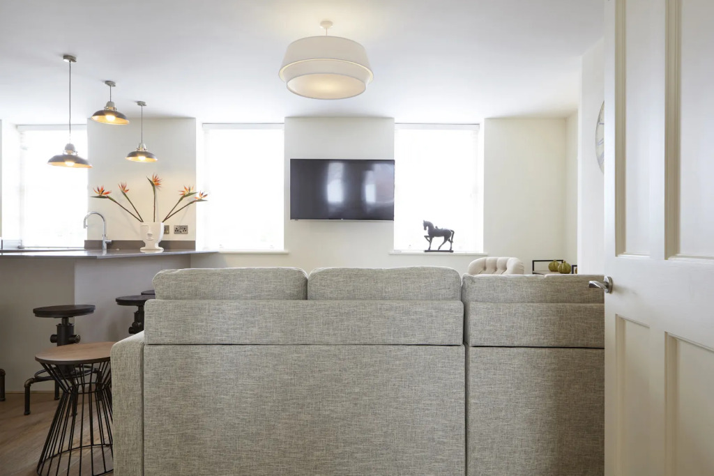 Your Apartment Redcliffe Parade - No.3