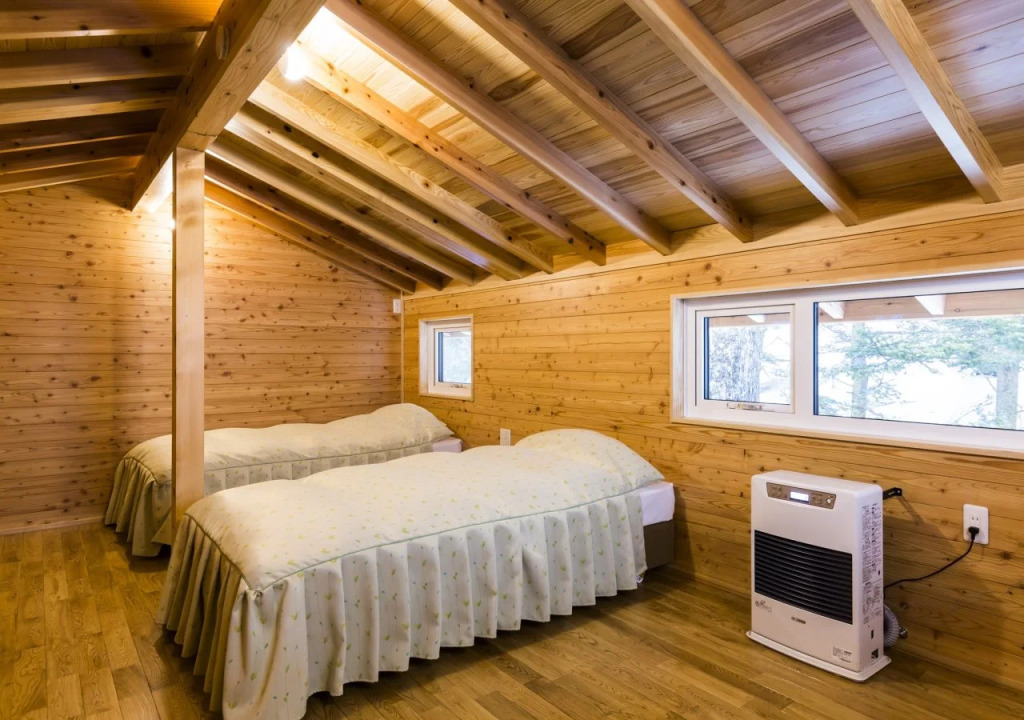 Cottage in Log Cabin
