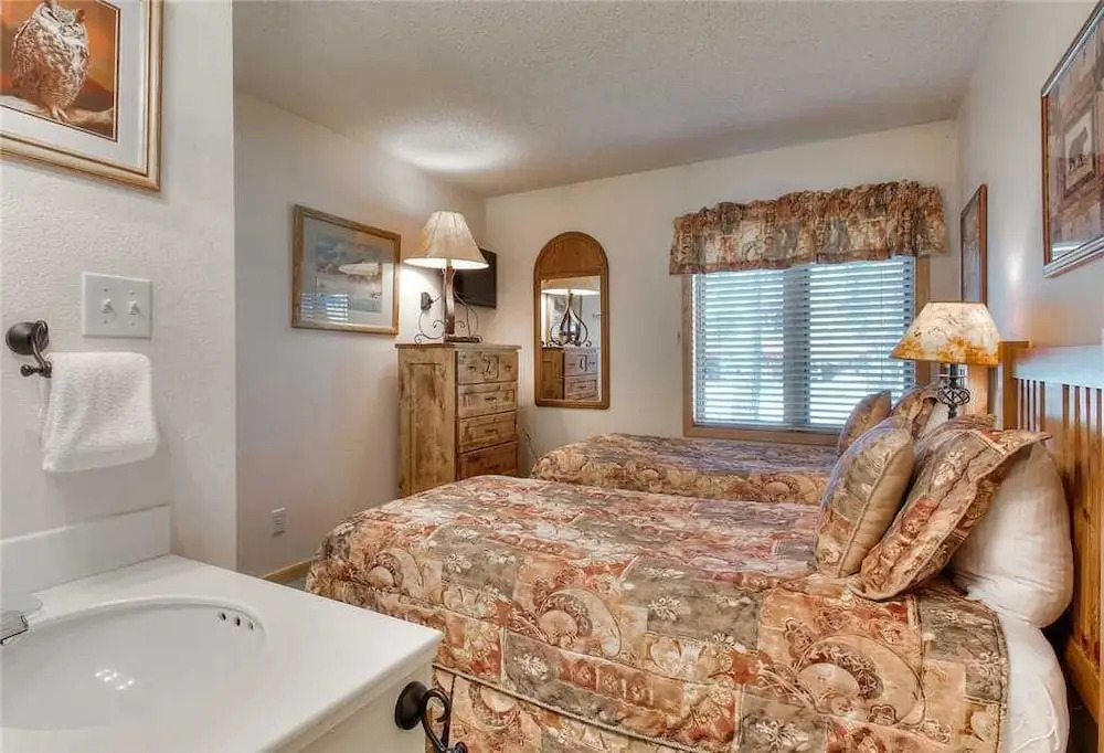 1112 Trappeur's Lodge, Trappeur's Crossing Apartment 4