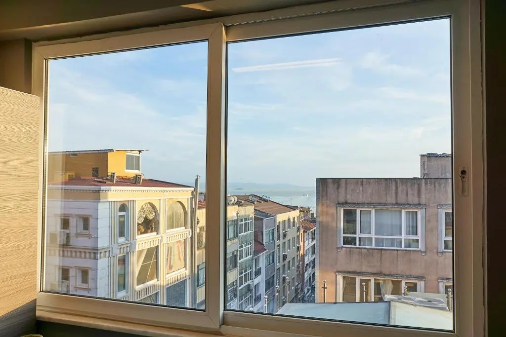 Renzo Hotel - Special Category