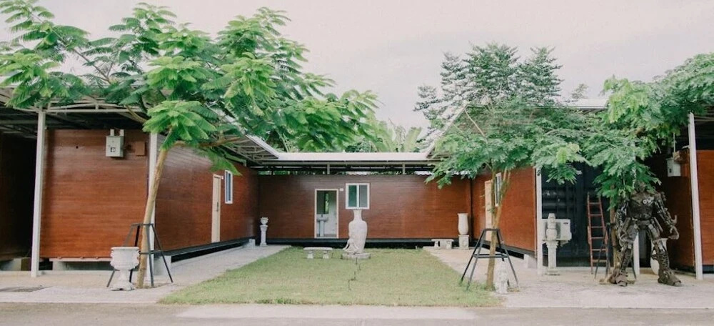 Happy Land Residence
