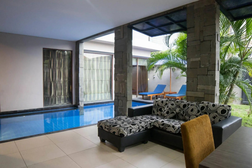 Abian Residence