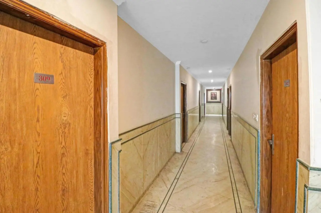 Hotel Good Luck by JMD Group