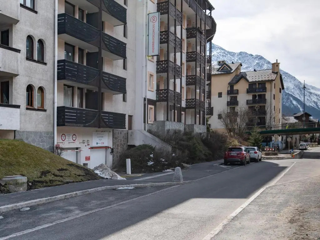 Vue montagne parking privé balcon