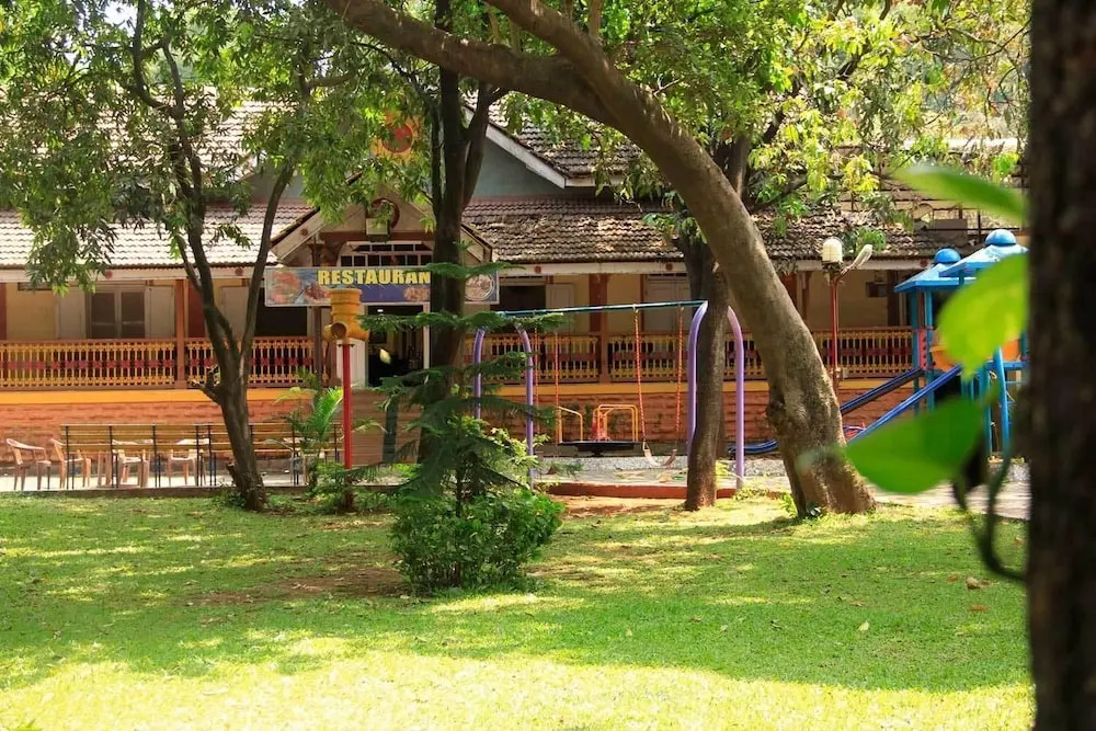 Royal Park Resort