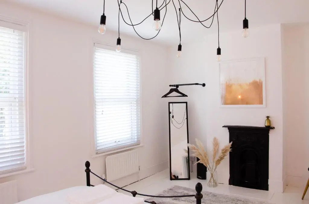 Boutique Getaway, edge of Old Town- 4min walk to beach