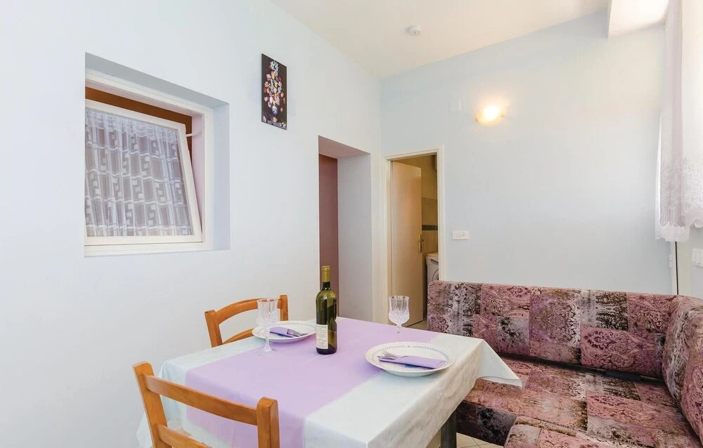 Awesome Home in Orasac With Wifi and 1 Bedrooms