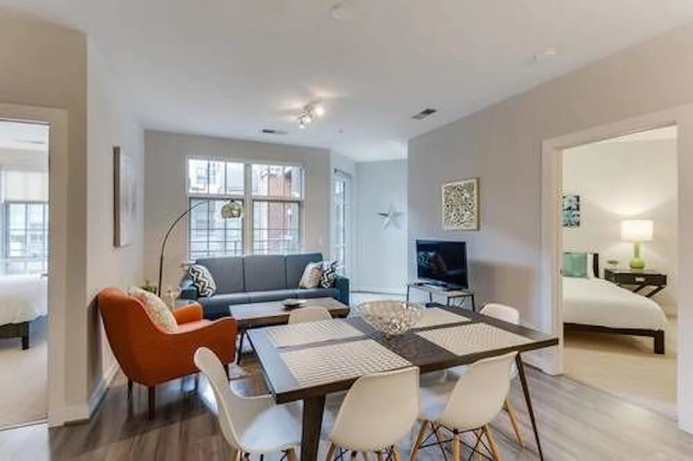 Two-Bedroom On H 77