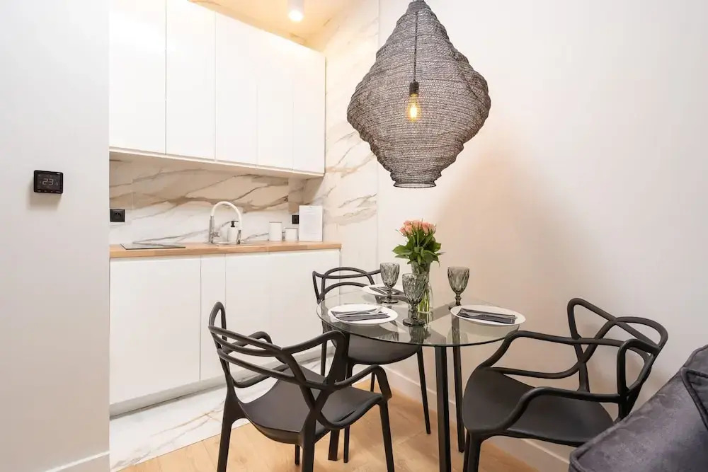 Olimpijska Olsztyn Elite4Rent apartamenty z widokiem na jezioro i przestronnymi tarasami