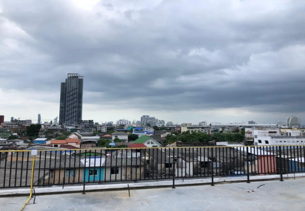 51 Suanplu Residence
