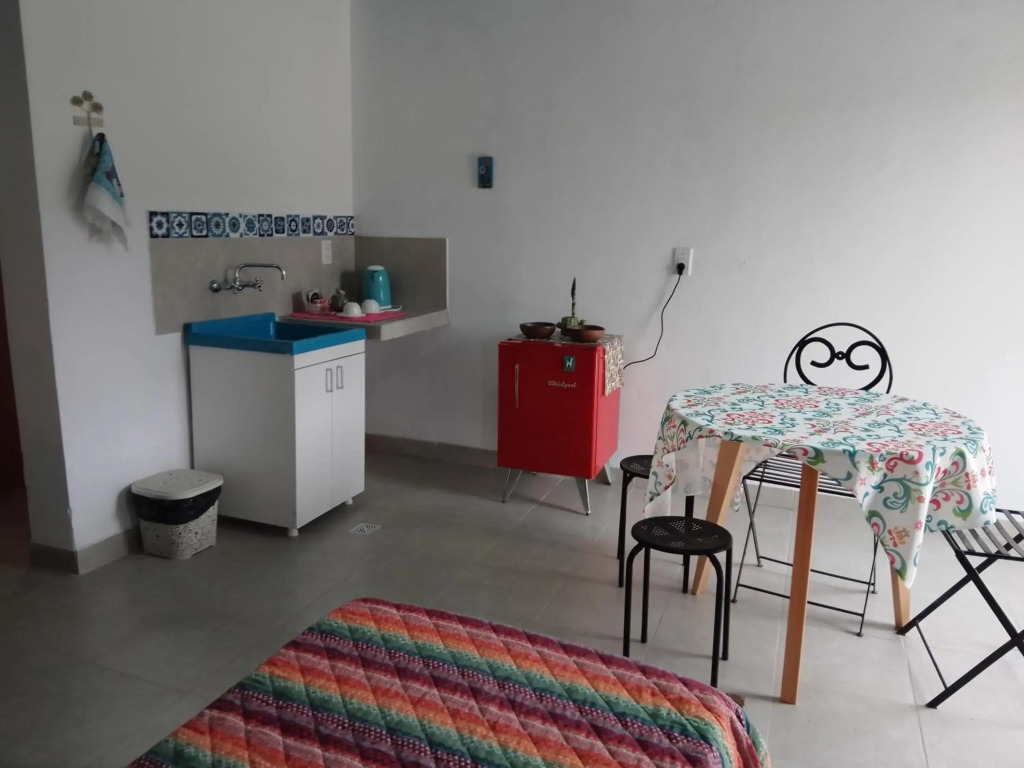 Monoambiente en el Campo,a 800 mts.del Centro