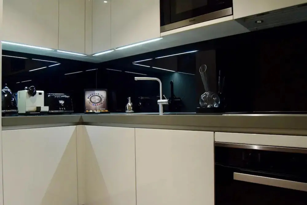 2 Bedroom Apartment Near Oxford Street