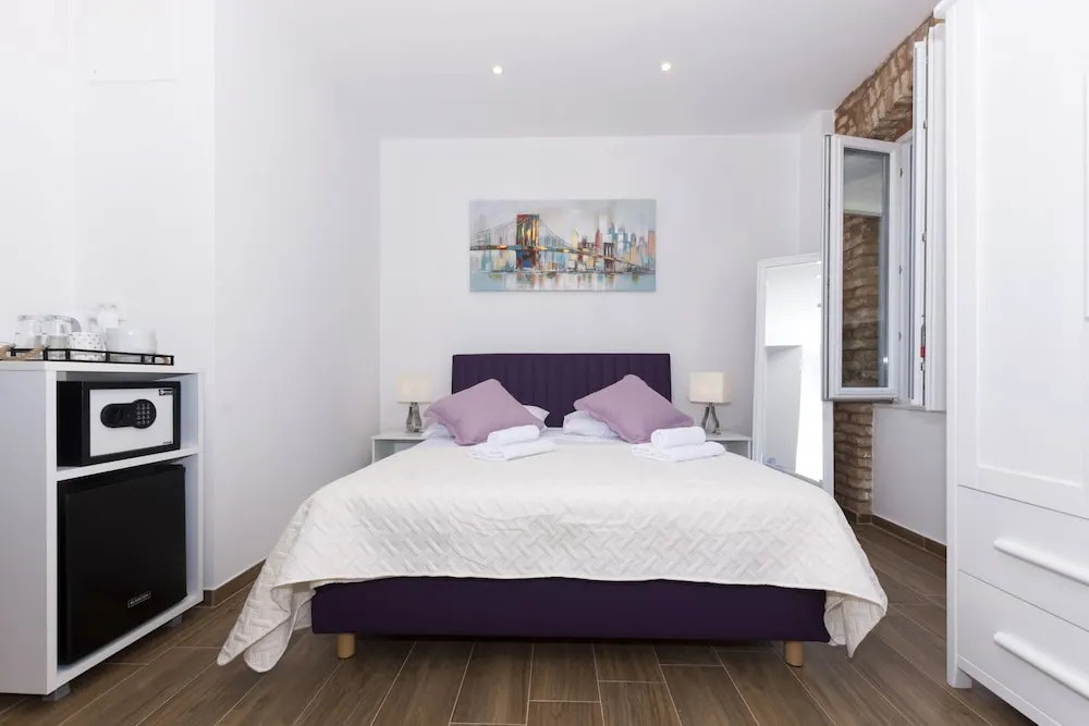 Peruzovic Rooms 3