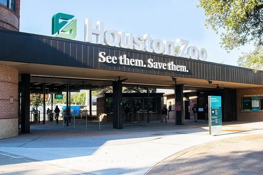 Heights Bungalow in Greater Heights Houston, Child-friendly, Work-cation, Sleeps 8