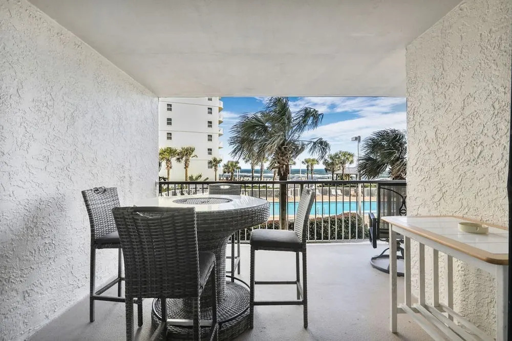 Seaside Beach Racquet 4210- Beachfront Pools 2 Bedrooms 2 Baths