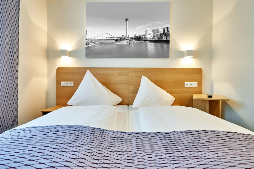McDreams Hotel Düsseldorf-City