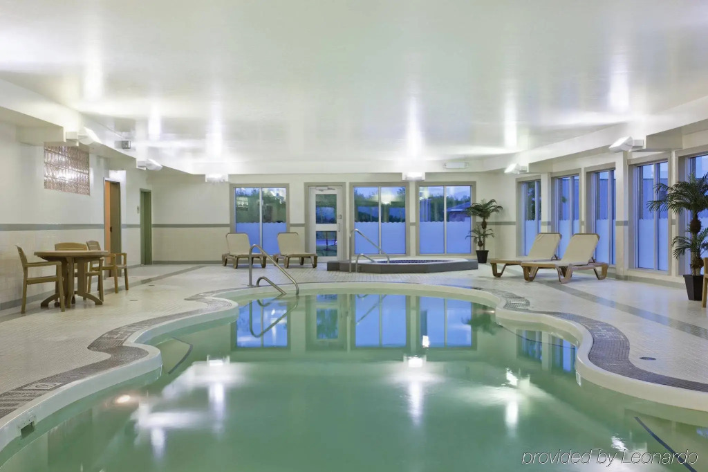 Holiday Inn Express Hotel & Suites Dieppe Airport by IHG