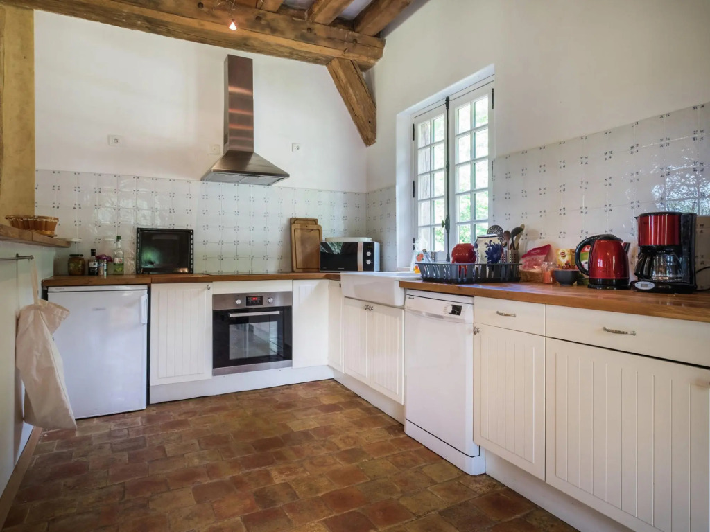 Historic Home Saint-Aignan by Lake
