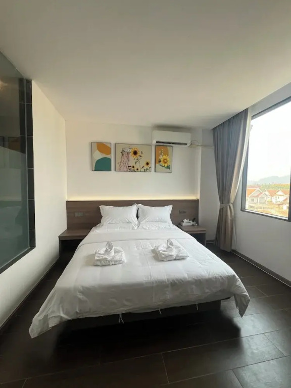 Xianglong Hotel