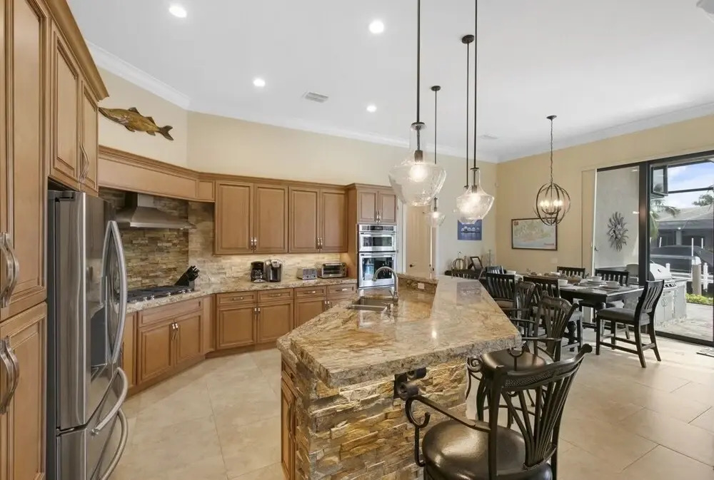 Covewood Ct 35, Marco Island Vacation Rental 3 Bedroom Home by Redawning