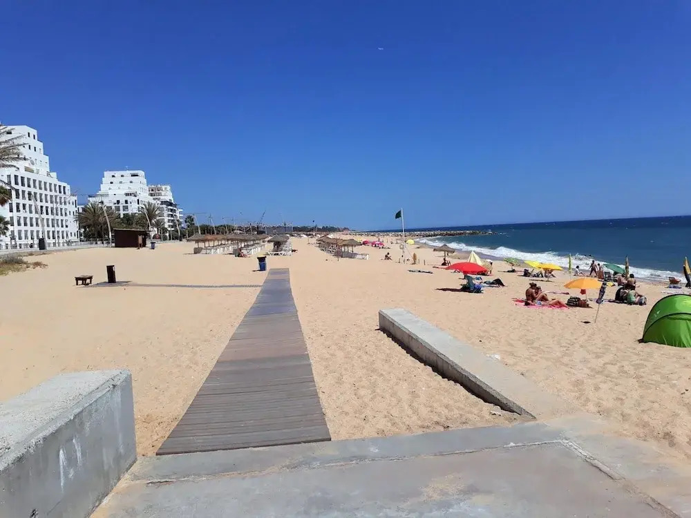 T1 Avenida Mar 8 200m Praia Wi-fi 4 Pessoas