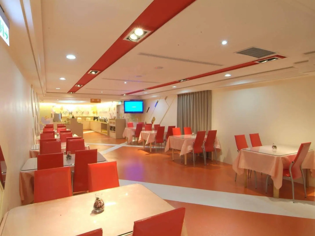 柜富賓王旅店-台北館 Giant Rich King Plaza Hotel