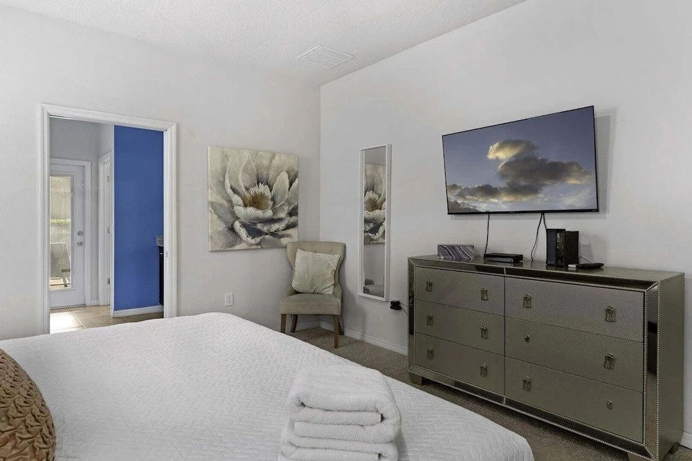 Comfortable Vacation Home - Great Resort Pool/spa Sleeps 20 Ww101
