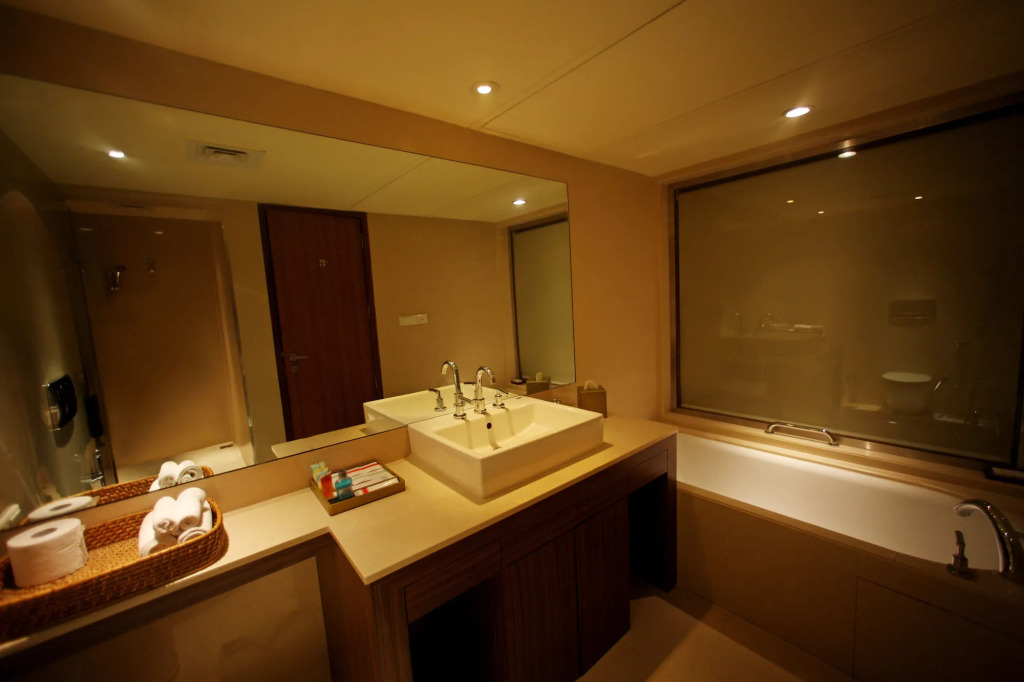 Athiva Pulse Navi Mumbai, Autograph Collection