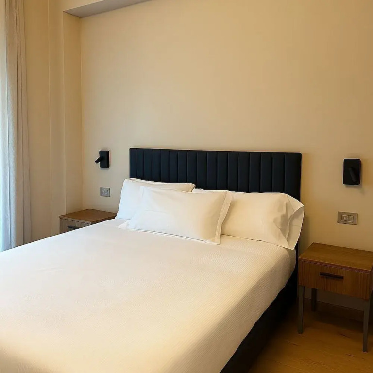 Urban Hotel