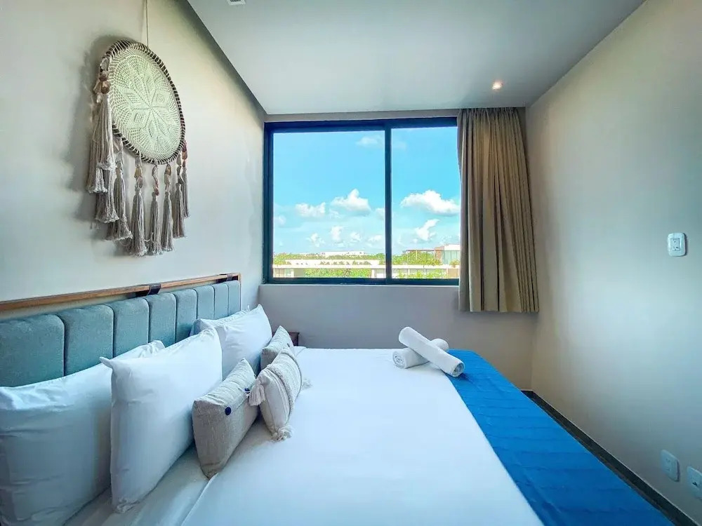 The True Meaning of Luxury and Convenience 3 BR Penthouse With Private Pool Rooftop Amazing Views BBQ Area