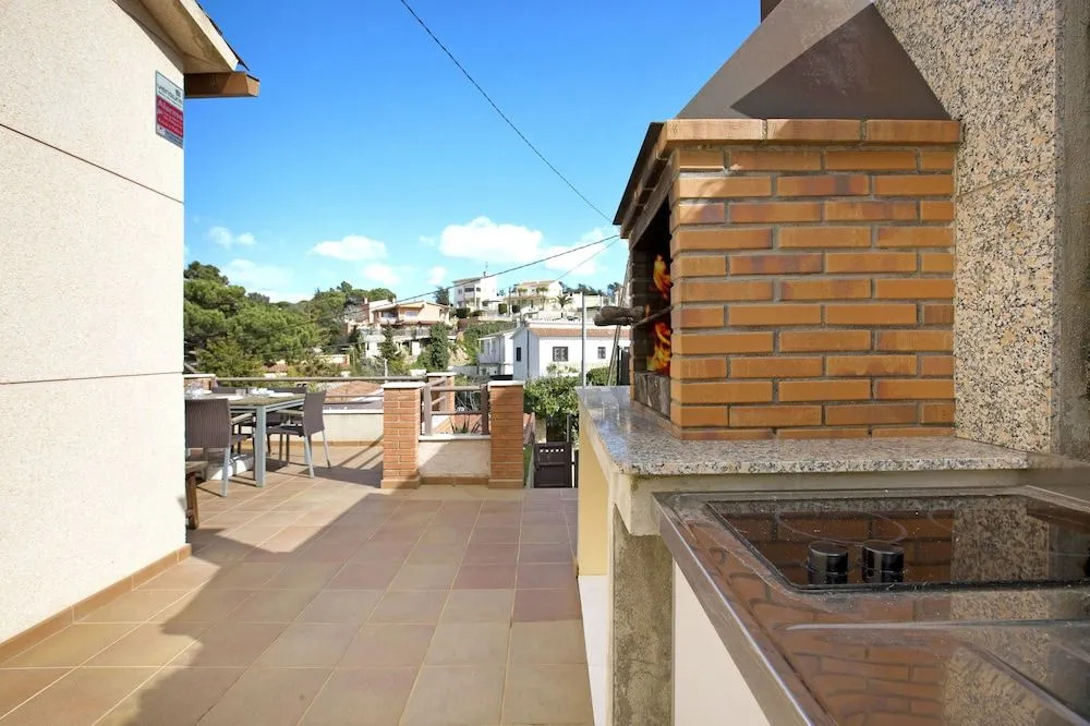 Villa Ferreira